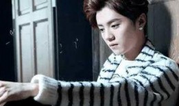 圈内人爆料小鲜肉恋情,甜蜜互动引粉丝热议