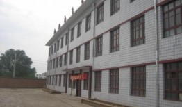 娱乐吃瓜酱长沙大学城,娱乐吃瓜酱带你探秘校园生活圈